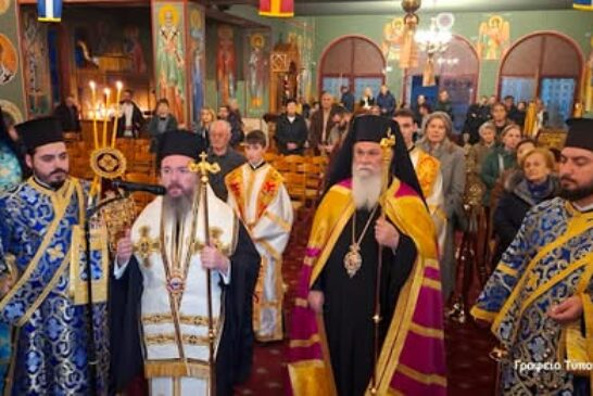 Υποδοχή της Ιεράς Εικόνας της Παναγίας Τρυπητής  στον Ι. Ν. Αγίας Βαρβάρας Αγρινίου