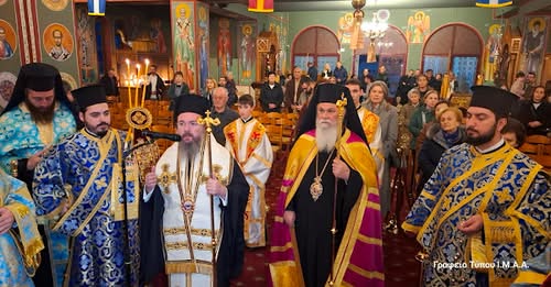 Υποδοχή της Ιεράς Εικόνας της Παναγίας Τρυπητής  στον Ι. Ν. Αγίας Βαρβάρας Αγρινίου