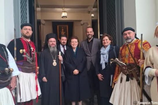 Νυχτερινό ευλαβικό προσκύνημα  στον Κήπο των Ηρώων στην Ι. Π. Μεσολογγίου