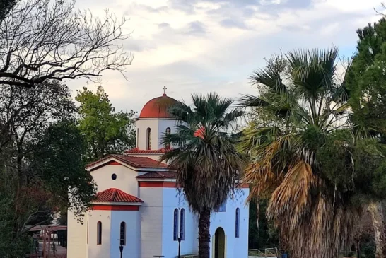 Βραδινές Παρακλήσεις στο Ιερό Παρακκλήσιο  Μεταμορφώσεως του Σωτήρος στο Πάρκο Αγρινίου
